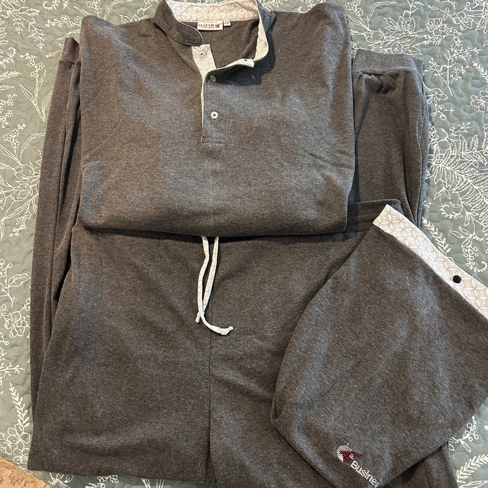 Women's Qatar Charcoal Pajama Set